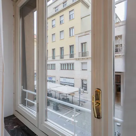 Amendola House By Wonderful Italy * Torino