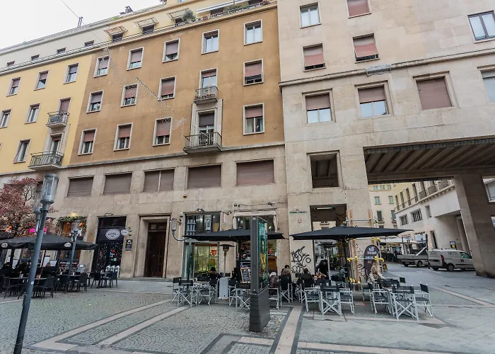 Apartment Amendola House By Wonderful Italy Turin